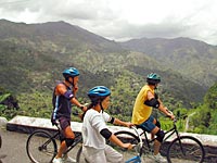blue mountain bus & bicycle tour